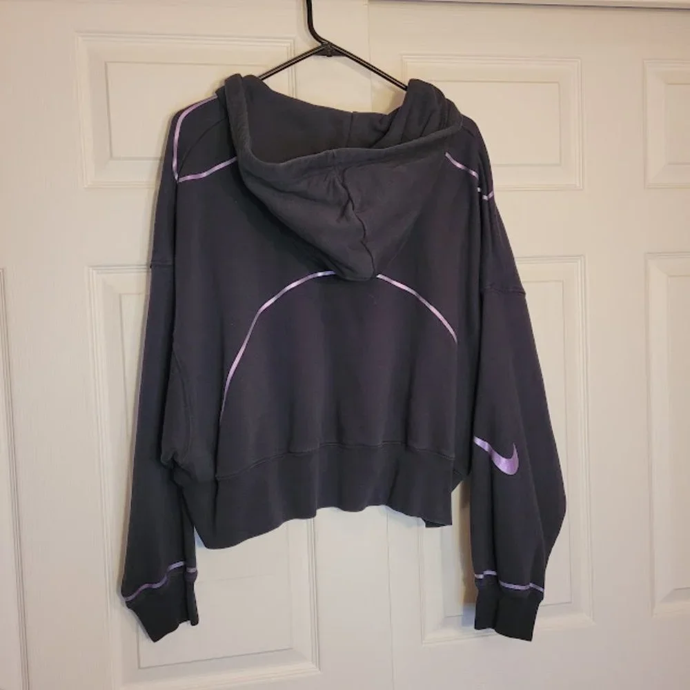 SOLD: RARE NIKE Jacket Holographic Crop Hoodie HTF Athleisure Active M Black - Picture 4 of 8